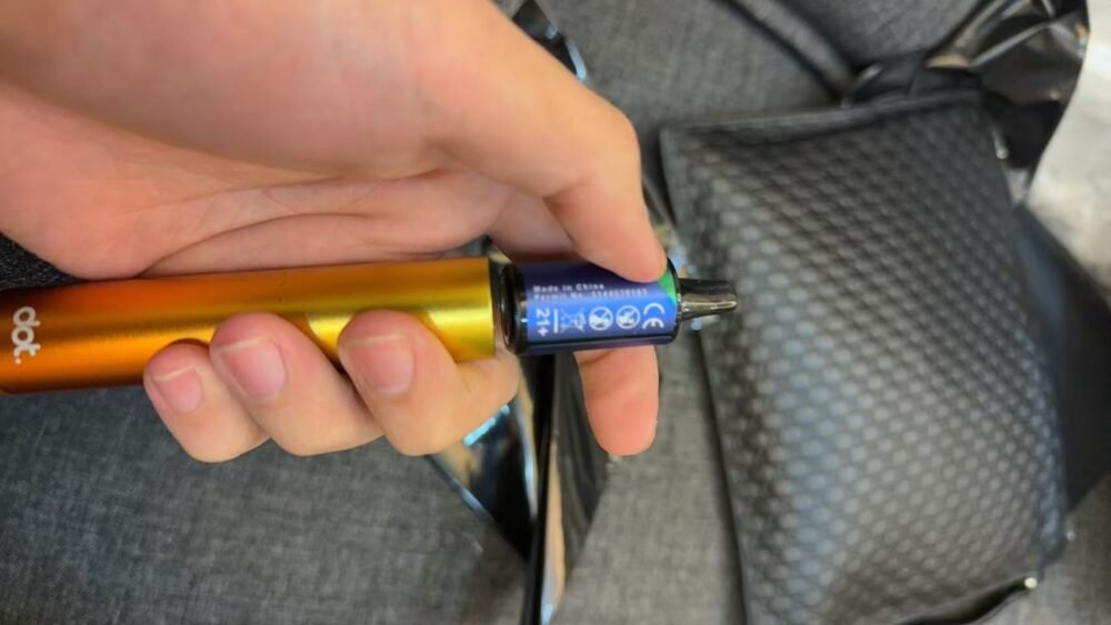 美国佩特里DOT SWITCH 🪄2顆入( 買三盒送一隻專用主機 )：圖片 3